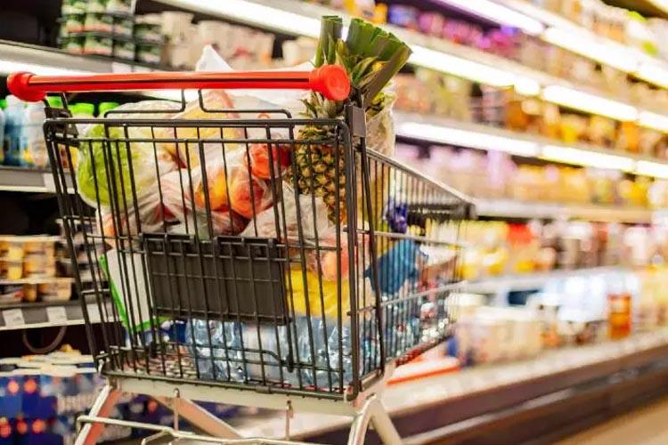 Varejo deve criar 35 mil postos de trabalho no último trimestre do ano, aponta FecomercioSP
