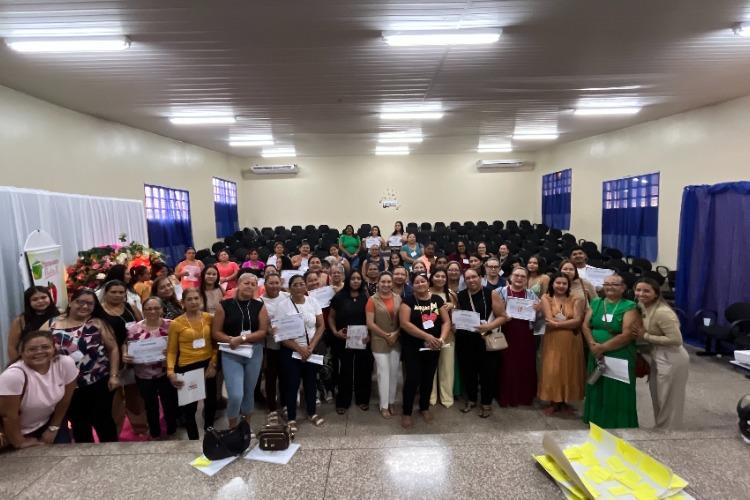 Prefeitura de Santana realiza capacitação para profissionais de merenda escolar