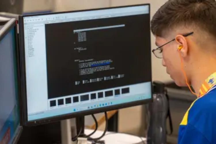 SENAI oferece 42,5 mil vagas em cursos presenciais e a distância