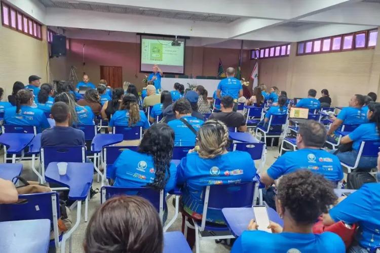Professores de 15 municípios participam de formação em educação STEAM no Amapá