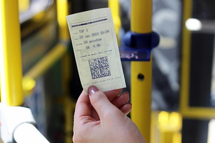 Usuários do transporte público em Mazagão agora contam com recarga de cartões de meia-passagem e cidadão