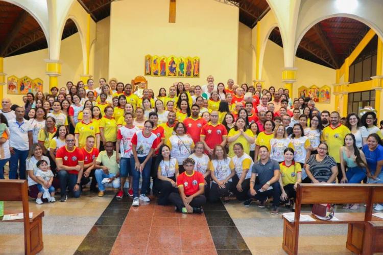 Missa de envio dos voluntários e bênção das imagens inicia peregrinação do Círio de Nazaré 2024