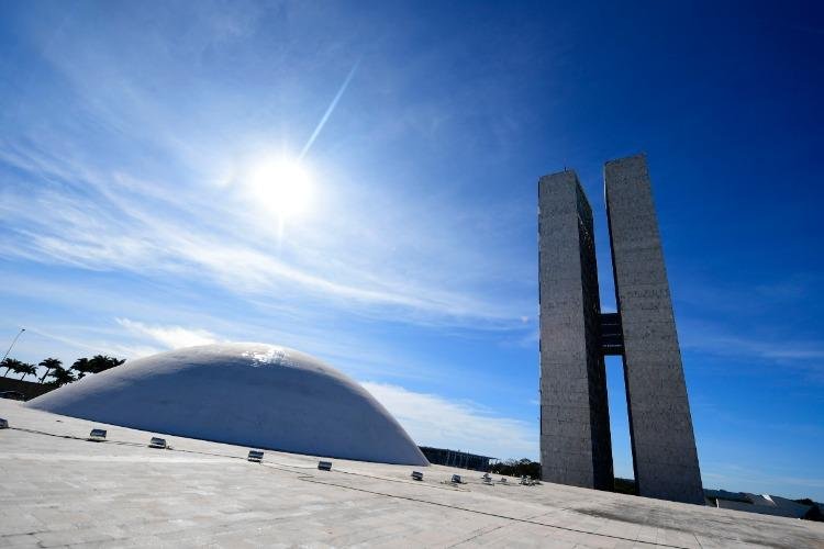 Conheça todos os candidatos ao Senado em 2026
