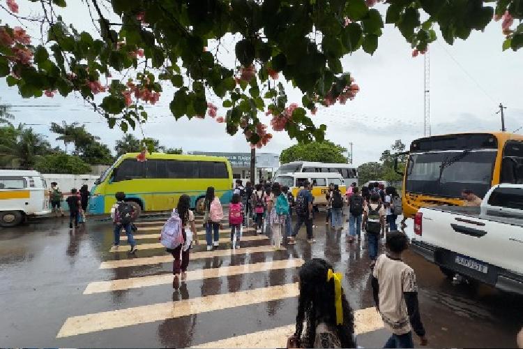 MP-AP Intensifica Fiscalização de Transporte Escolar em Comunidade Ribeirinha, em Macapá