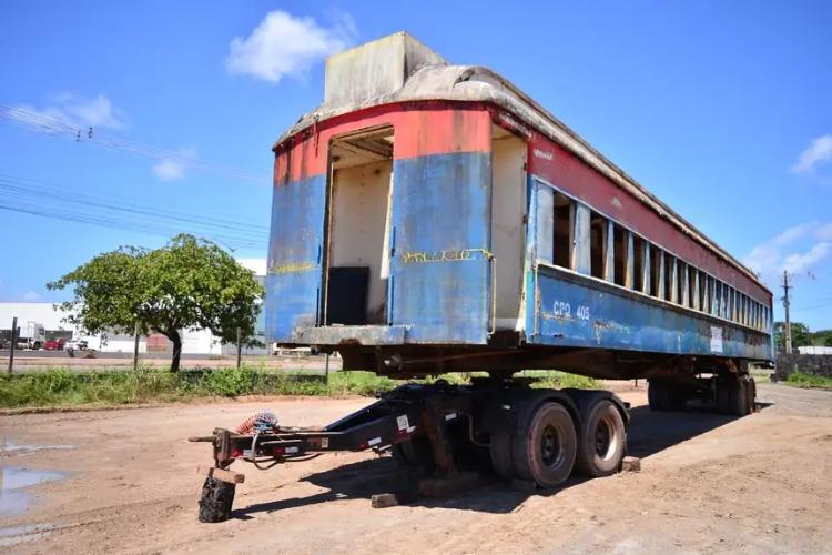Próxima parada, Parque Residência: vagões do ciclo do manganês são transportados para restauro