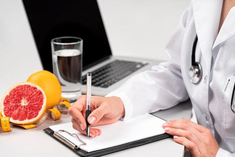 Nutricionista alerta para o uso de receitas caseiras que prometem aumentar imunidade