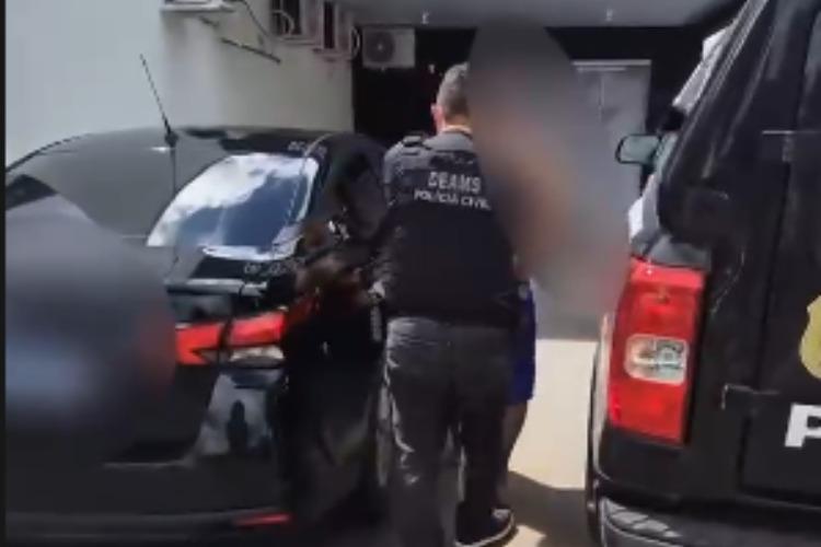 Em Santana, Polícia Civil prende homem em flagrante por ameaça, desobediência e resistência