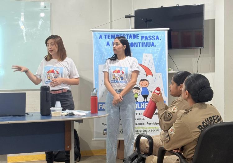 Serviço de Família Acolhedora realiza palestra para alunos sargentos do Corpo de Bombeiros em Santana
