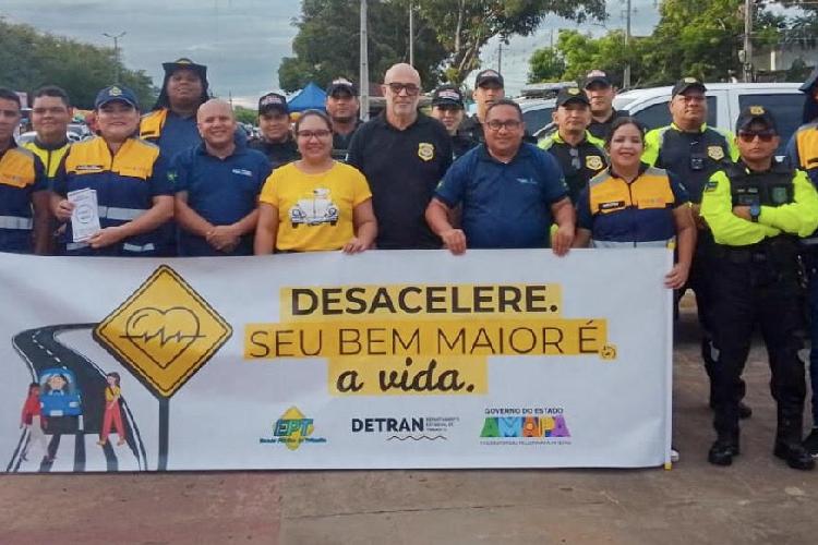 Maio Amarelo 2025: Blitz educativa promove conscientização para um trânsito mais seguro em Santana