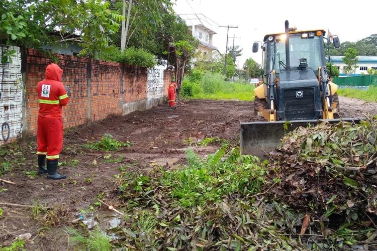 População ajuda prefeitura a combater lixeiras viciadas