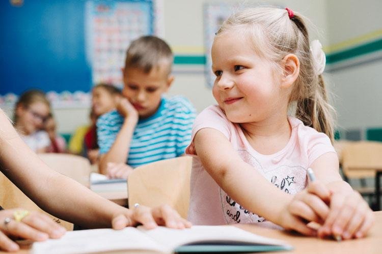 Alfabetização inclusiva ganha cada vez mais espaço nas escolas brasileiras