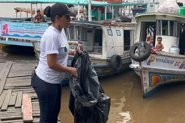 Ação ambiental no Porto da Rampa do Açaí: Equipes trabalham na limpeza e educação às margens do Rio Amazonas