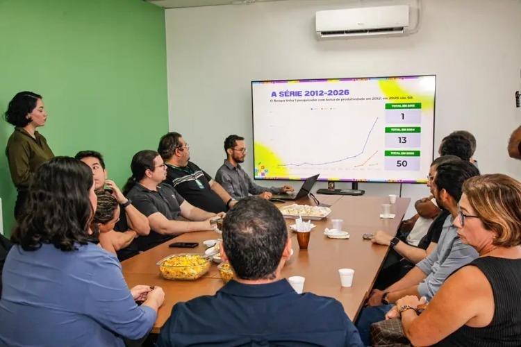 Pesquisadores da Ueap recebem cartão 'BB Pesquisa' do programa de Bolsa Produtividade do Governo do Estado