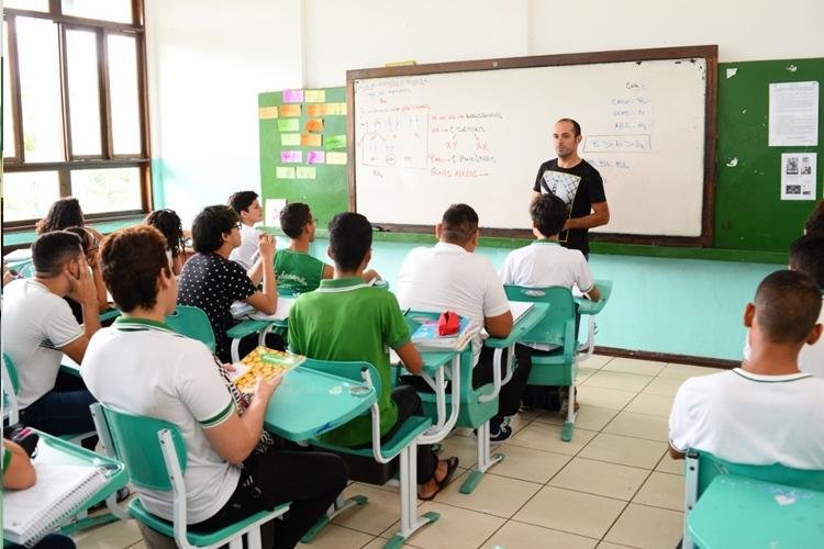 Professores amapaenses são convidados a participar do Prêmio Professor Transformador 2021