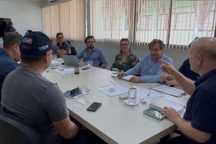 Prefeito Bala Rocha recebe representantes da CODEVASF, SETRAP e empresas executoras para tratar de obras estruturantes em Santana