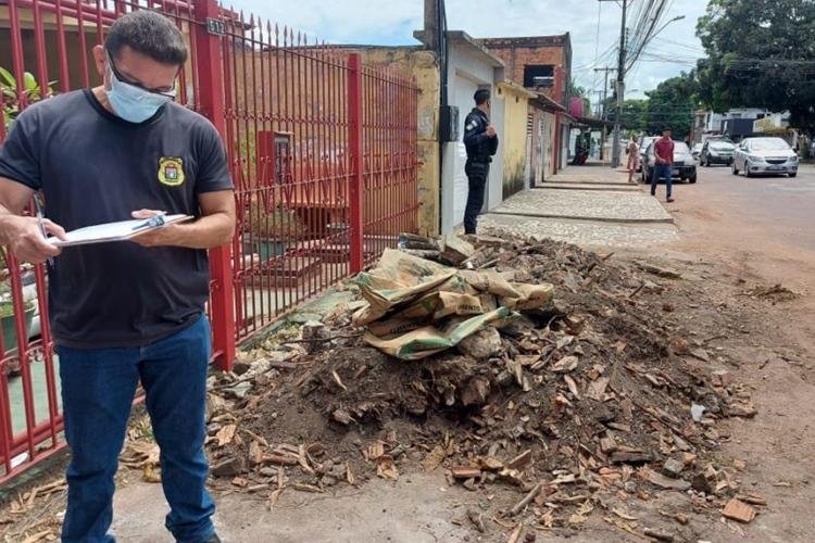FISCALIZAÇÃO DO PASSEIO PÚBLICO NA ZONA NORTE DA CIDADE