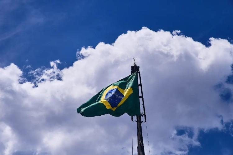 Entenda como a Lei da Reciprocidade permite ao Brasil responder às tarifas dos EUA