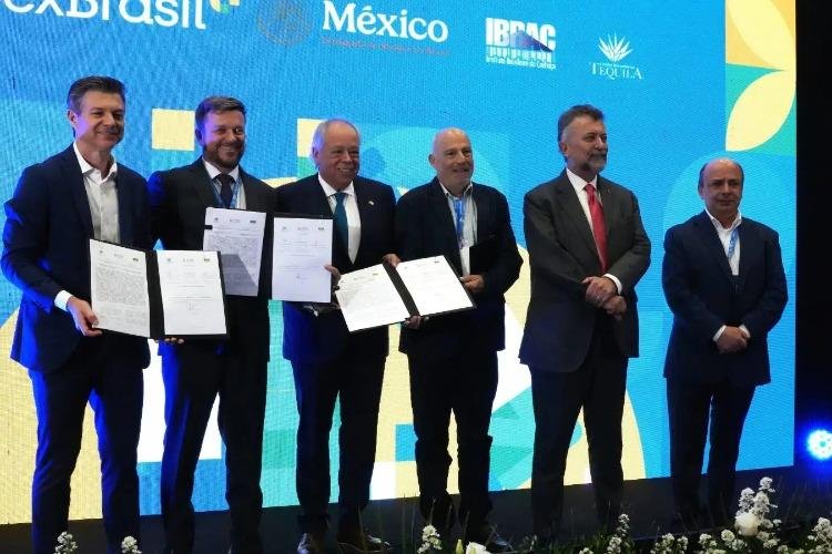ApexBrasil participa de convênio para investimento de R$ 2,63 milhões em exportações de cachaça