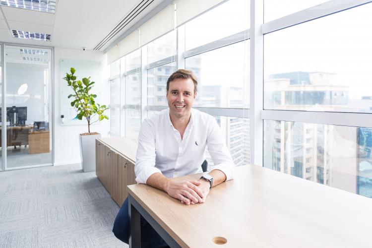 Salário e fraco desempenho da empresa motivam um em cada quatro líderes brasileiros a trocarem de emprego, revela pesquisa global da Page Executive