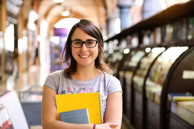 Harvard disponibiliza bolsas de estudo para pesquisas sobre temas políticos
