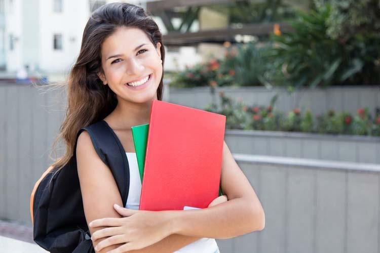 Maioria dos candidatos do Enem 2020 é de escola pública