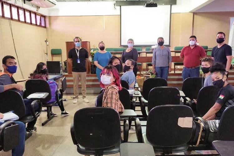 Inicia aulas presenciais do Programa Profissionaliza Amapá