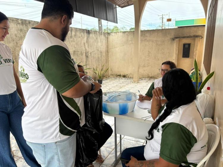 Programa Troca Verde incentiva reciclagem e distribuição de mudas em Santana