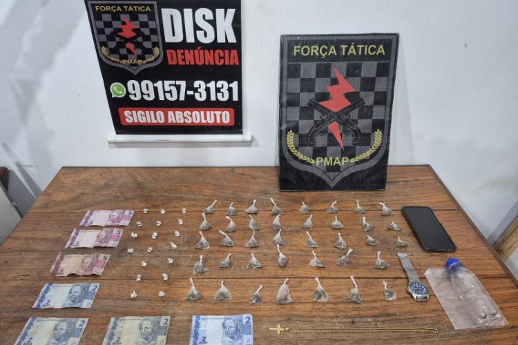 Batalhão de Força Tática apreende adolescente e prende 3 homens por tráfico de drogas em Macapá