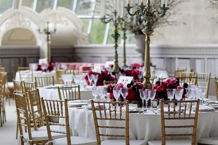 O que as celebridades realmente comem no jantar do Met Gala e por que certos ingredientes são proibidos