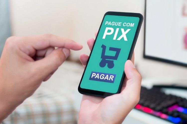 PIX democratiza solidariedade e amplia acesso a doações para causas sociais