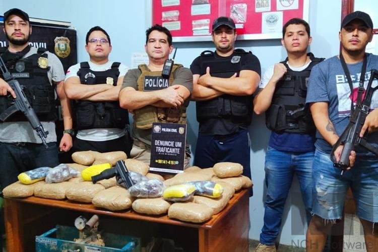 POLÍCIA APREENDE 30 QUILOS DE MACONHA E COCAÍNA EM MACAPÁ