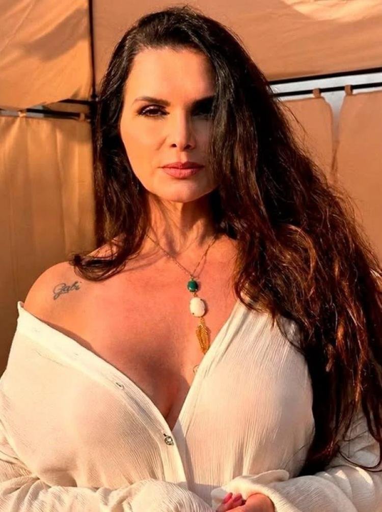 Luiza Ambiel denuncia discriminação em condomínio após tentativa de cadastrar funcionária como moradora: 