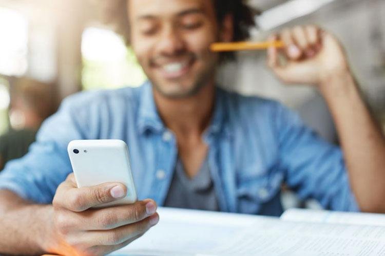 EduCAPES: aplicativo disponibiliza mais de 130 mil arquivos para professores e alunos