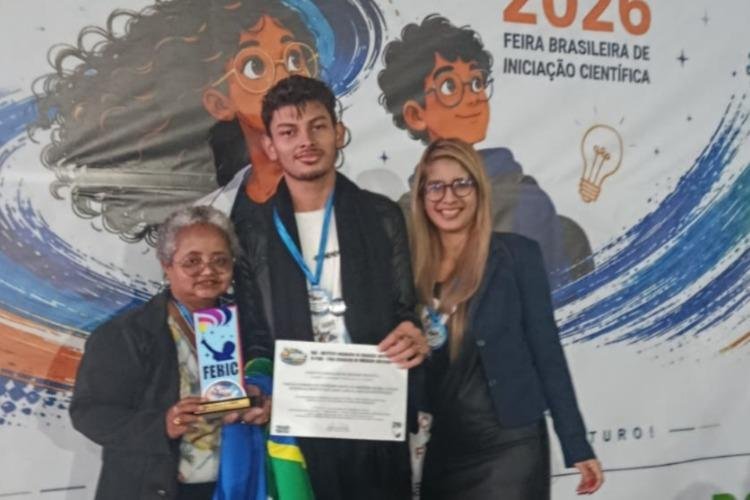 Estudante de Oiapoque é premiado na Feira Brasileira de Iniciação Científica, em Joinville (SC)