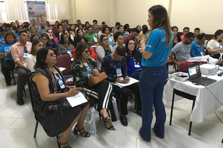 Conheça Ana Carla Carlos, estudante aprovada em seis universidades no exterior
