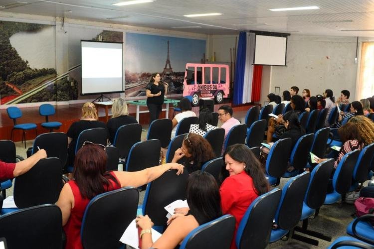 Estado abre novo edital para banco de bolsistas do Programa Criança Alfabetizada