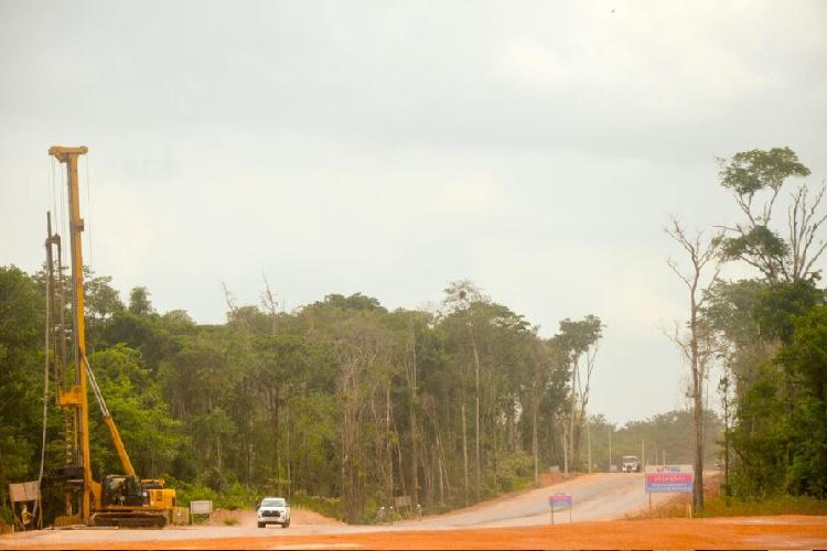 Quilombolas denunciam impactos ambientais e atraso em obras de compensação da Avenida Liberdade, na Grande Belém 