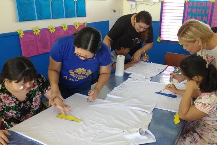 Alunos da APAE Macapá preparam homenagens em alusão ao Dia dos Pais