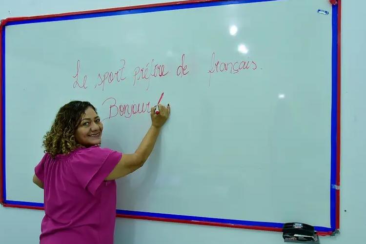 Amapá abre seleção para estágio na Guiana Francesa voltado a professores de francês