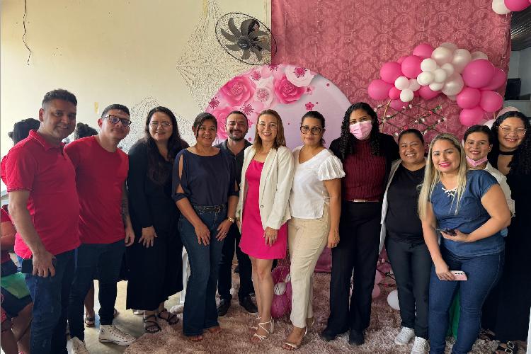 Prefeitura de Santana promove manhã de cuidados e homenagens a mães de programas sociais