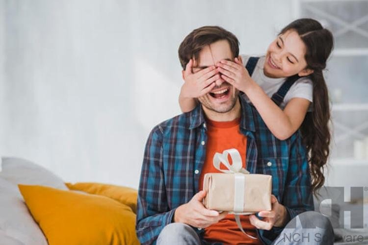 Dia dos Pais: especialista orienta sobre direitos do consumidor nas compras online