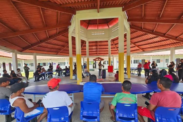 Educação avança com entrega de duas escolas indígenas reconstruídas e amplia acesso ao ensino em Oiapoque