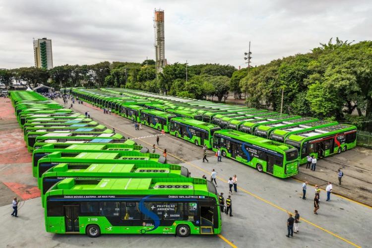 Brasil amplia presença dos ônibus elétricos e acelera transição para frotas mais limpas