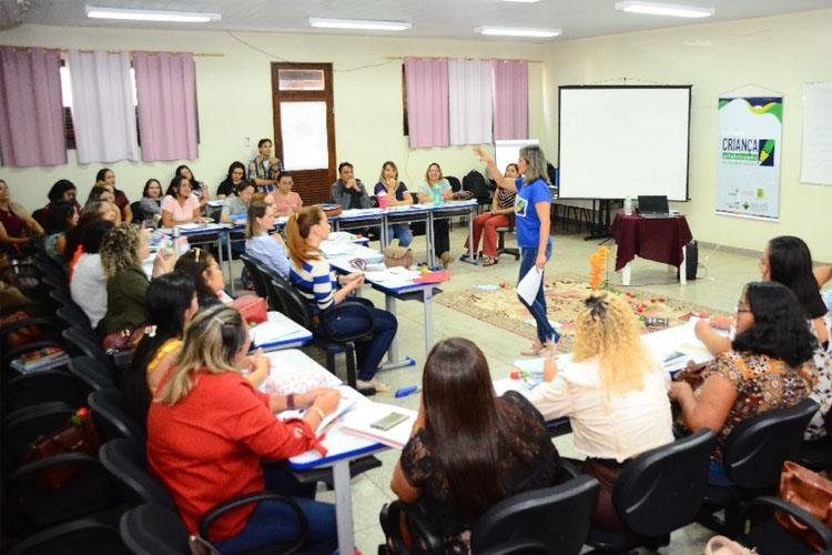 Programa Criança Alfabetizada avalia ações no primeiro semestre de 2020