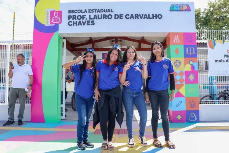 Governo do Amapá entrega Escola Estadual Lauro Chaves totalmente reconstruída na Zona Sul de Macapá