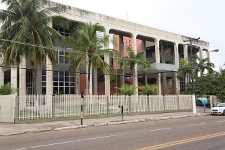 Homem que disse ter brigado com a comadre por ser chamado de "corno" é condenado a 7 anos