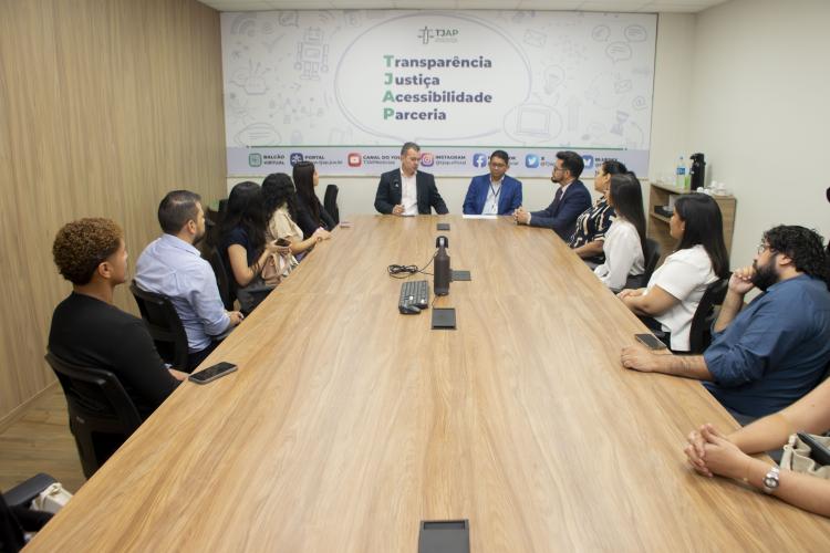 TJAP recebe 15 novos residentes jurídicos aprovados no 2º Processo Seletivo do Programa de Residência Jurídica