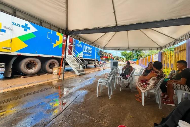 Governo do Amapá leva Carreta Saúde da Mulher com oferta de serviços especializados à população de Oiapoque
