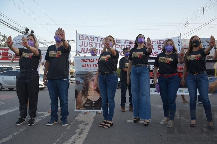 MP-AP participa da “Blitz Sinal Vermelho” de alerta para denúncias de combate à violência contra mulher