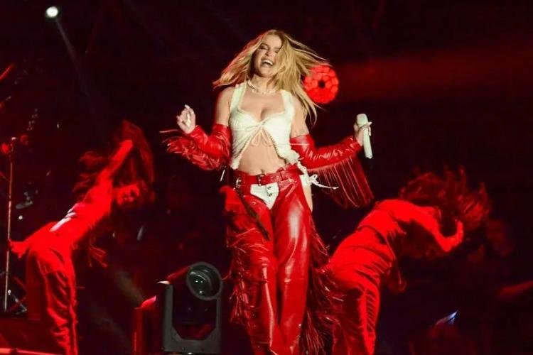 Expofeira 2026 anuncia Luiza Sonza para o sábado, 15, que também terá Festival de Aparelhagens e show de Tupinambá